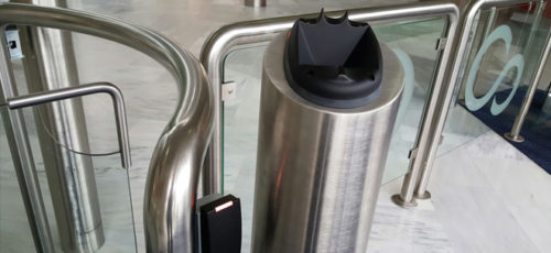 Geen oponthoud door toegangs-controle met PalmSecure